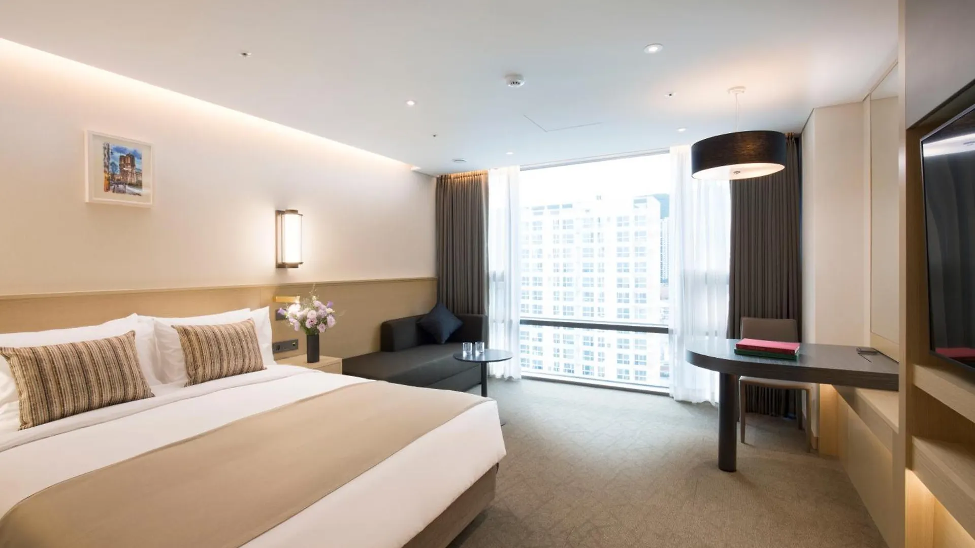 Hotel Central Bay Busan