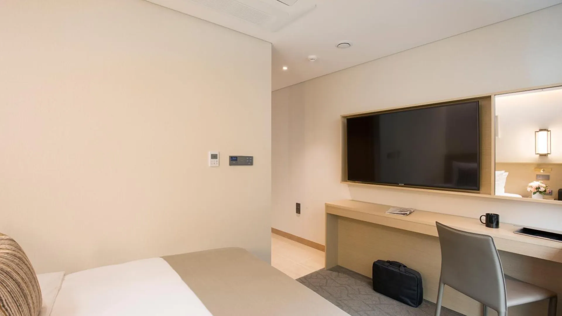 Hotel Central Bay Busan
