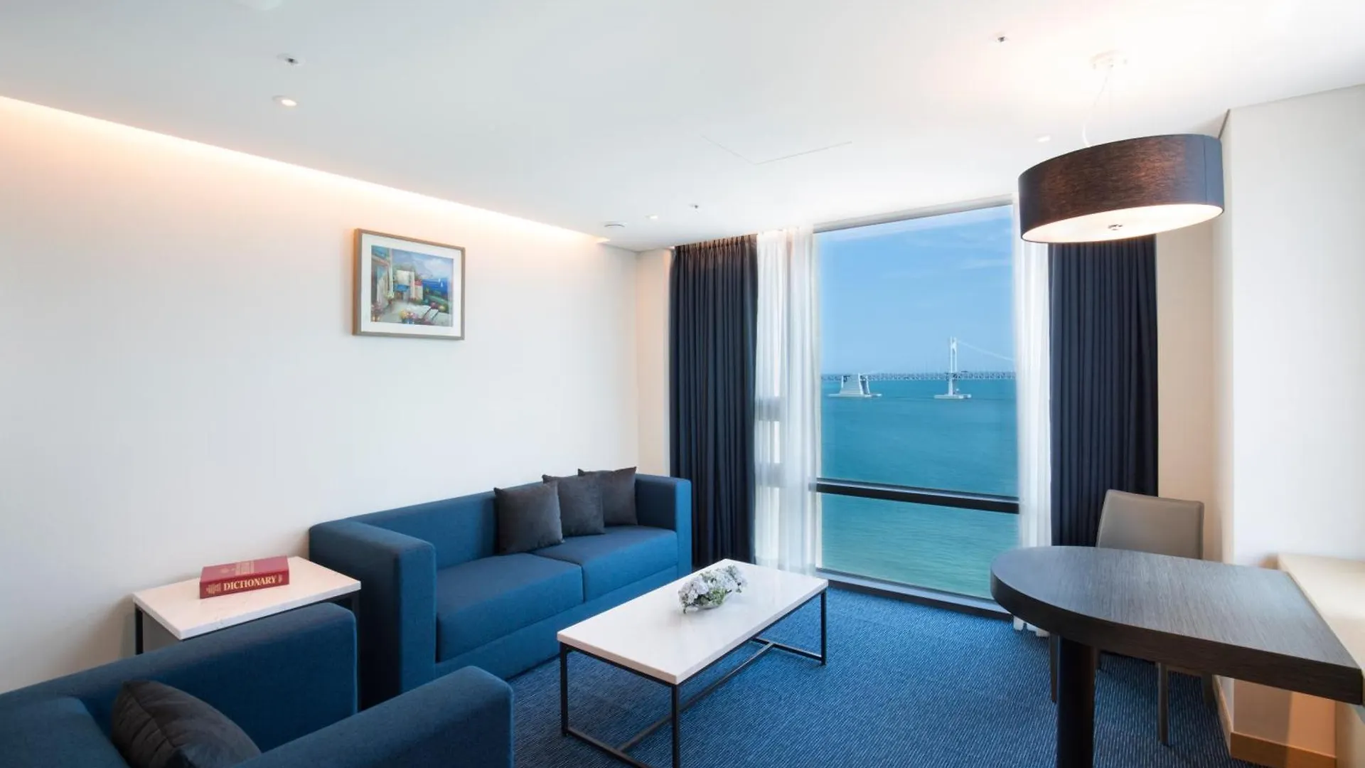 Hotel Central Bay Busan